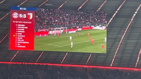 FC BAYERN  vs  FC Augsburg