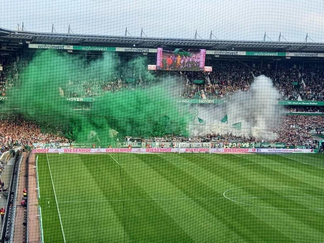 SV Werder Bremen  vs  FC BAYERN