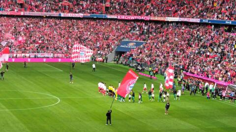 FC BAYERN  vs  FC Augsburg