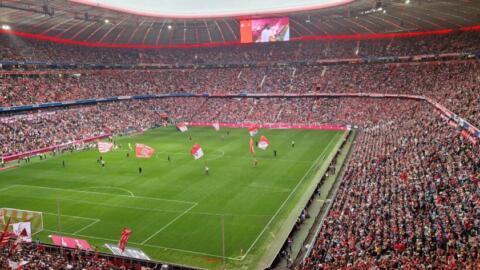 FC BAYERN  vs  SC Freiburg