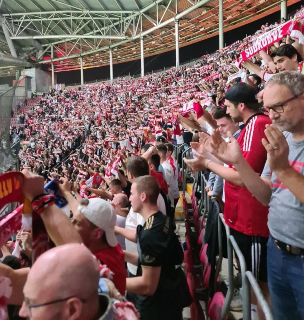 Galatasaray Istanbul  vs  FC BAYERN