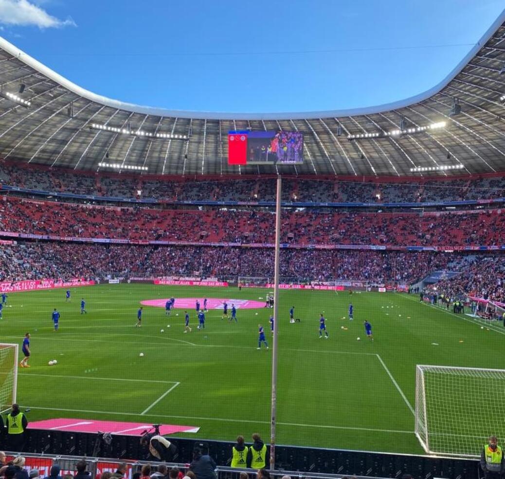 FC BAYERN  vs  SV Darmstadt 98