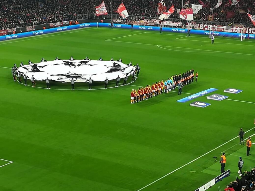 FC BAYERN  vs  Galatasaray Istanbul