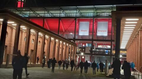 1.FC Köln  vs  FC BAYERN