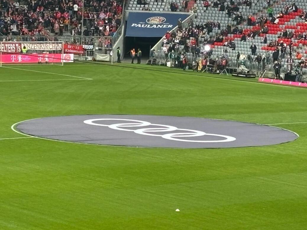 FC BAYERN  vs  SV Werder Bremen