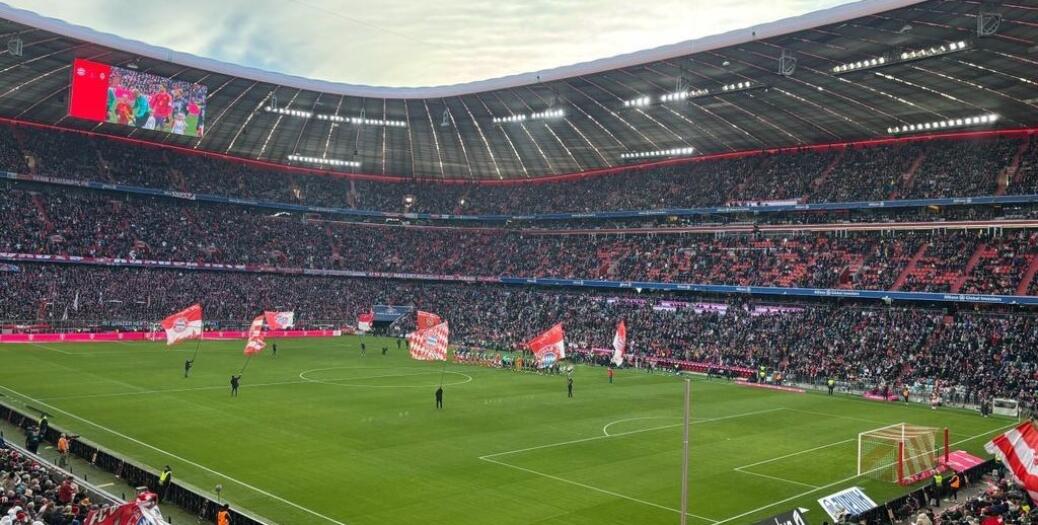 FC BAYERN  vs  SV Werder Bremen