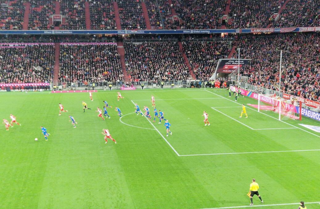 FC BAYERN  vs  RB Leipzig