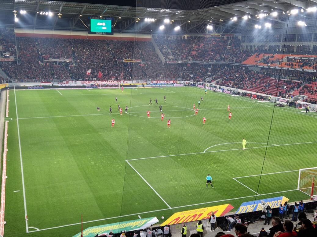 SC Freiburg   vs  FC BAYERN