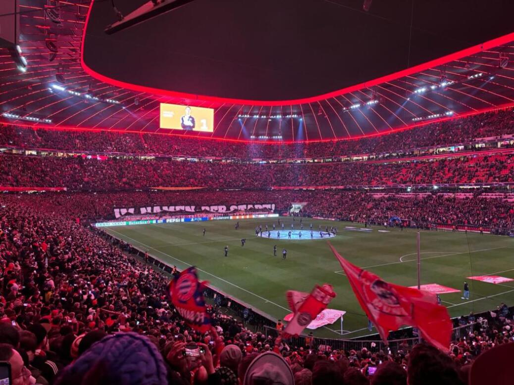 FC BAYERN  vs  Lazio Rom