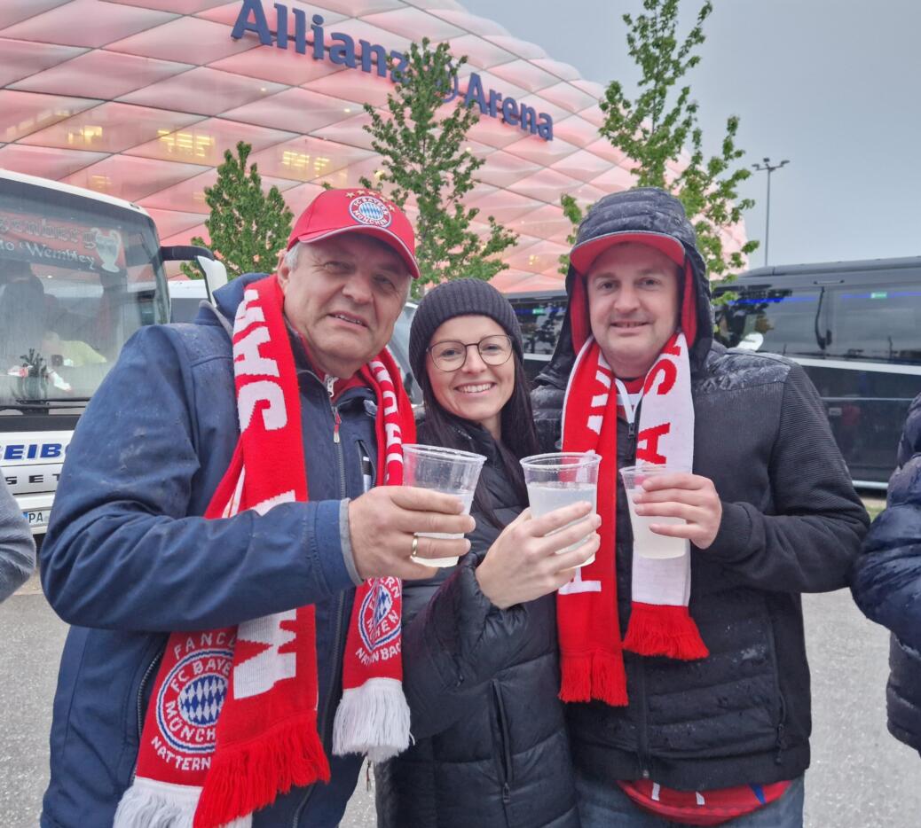 FC BAYERN  vs FC Arsenal