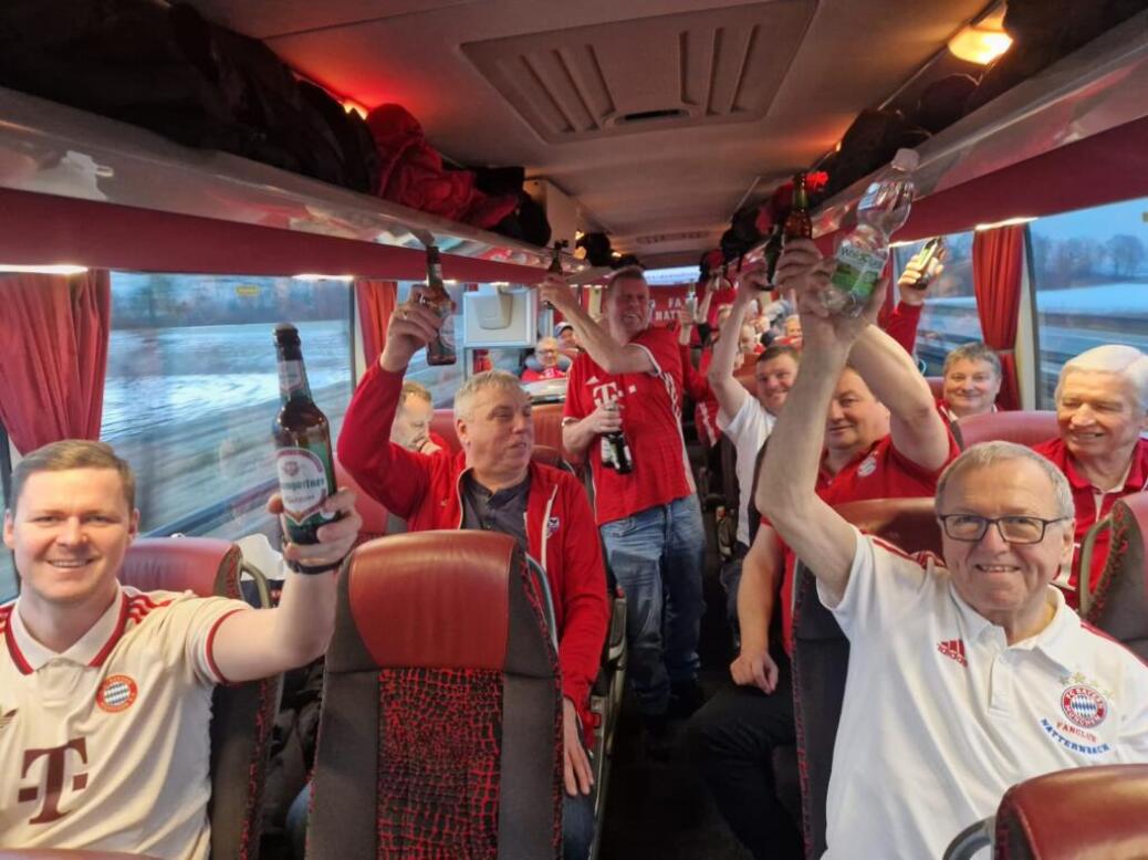 Feyenoord Rotterdam  vs  FC BAYERN