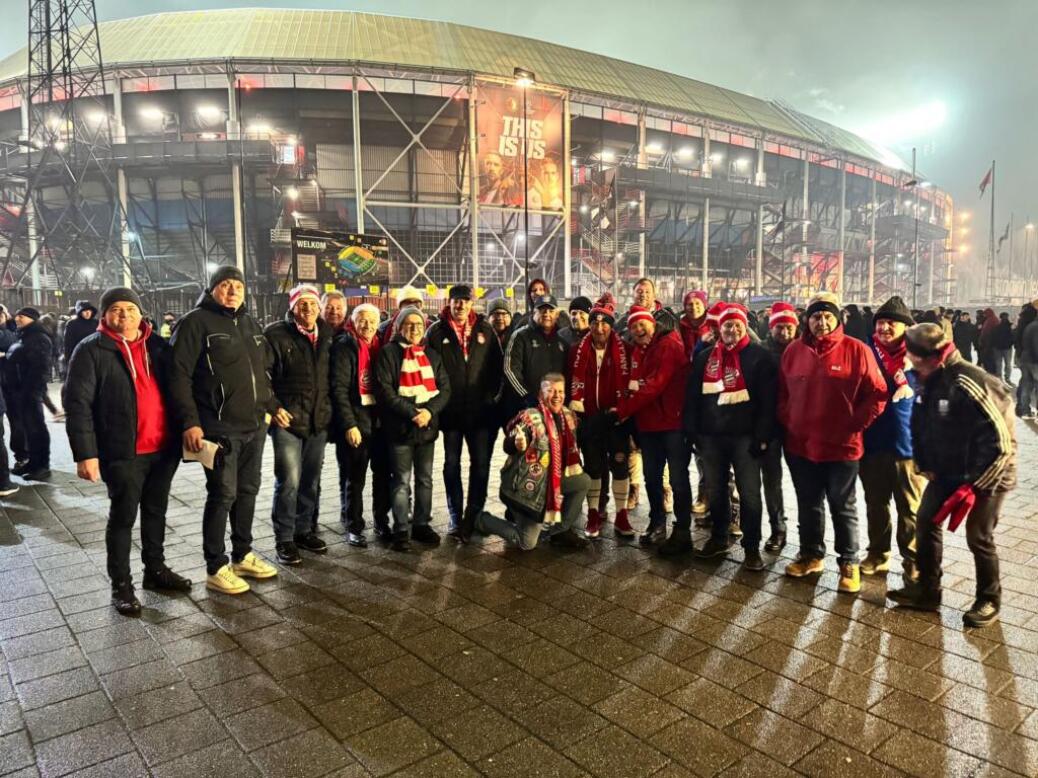 Feyenoord Rotterdam  vs  FC BAYERN