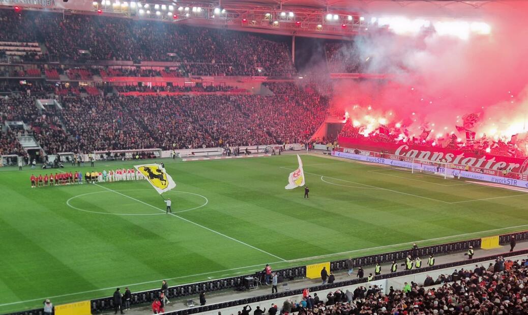 VfB Stuttgart  vs  FC BAYERN