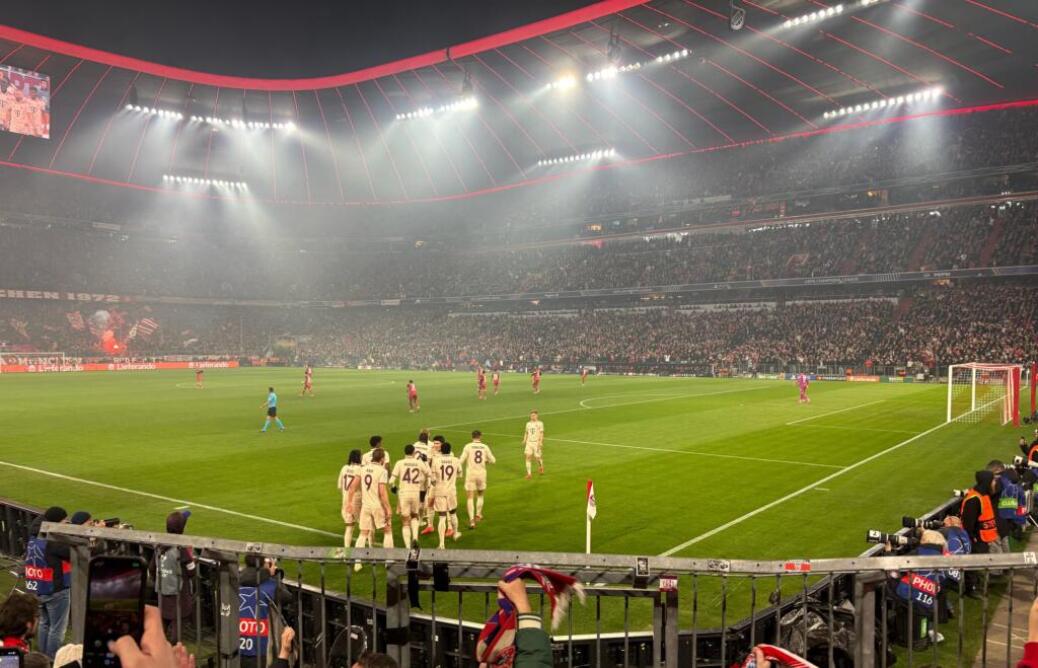 FC BAYERN  vs  Bayer Leverkusen  CL
