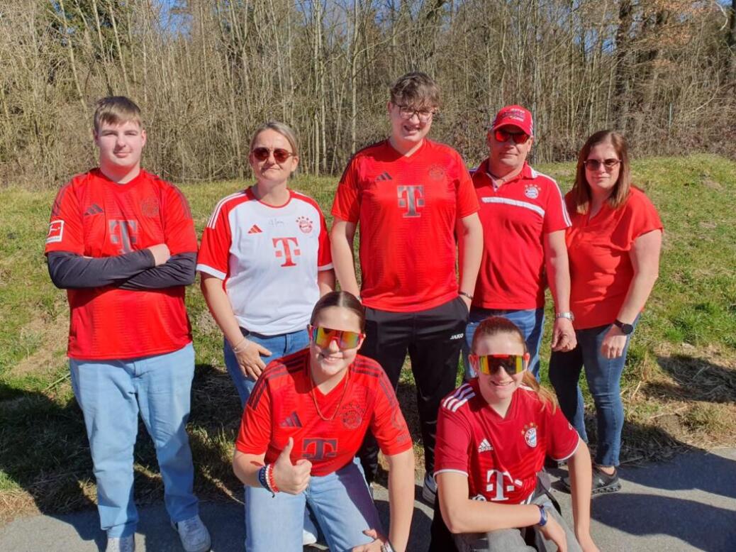 FC BAYERN  vs  VfL Bochum