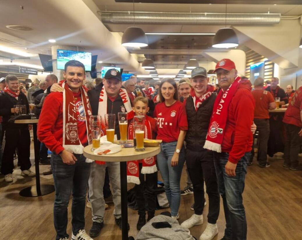 FC BAYERN  vs  FC ST. Pauli