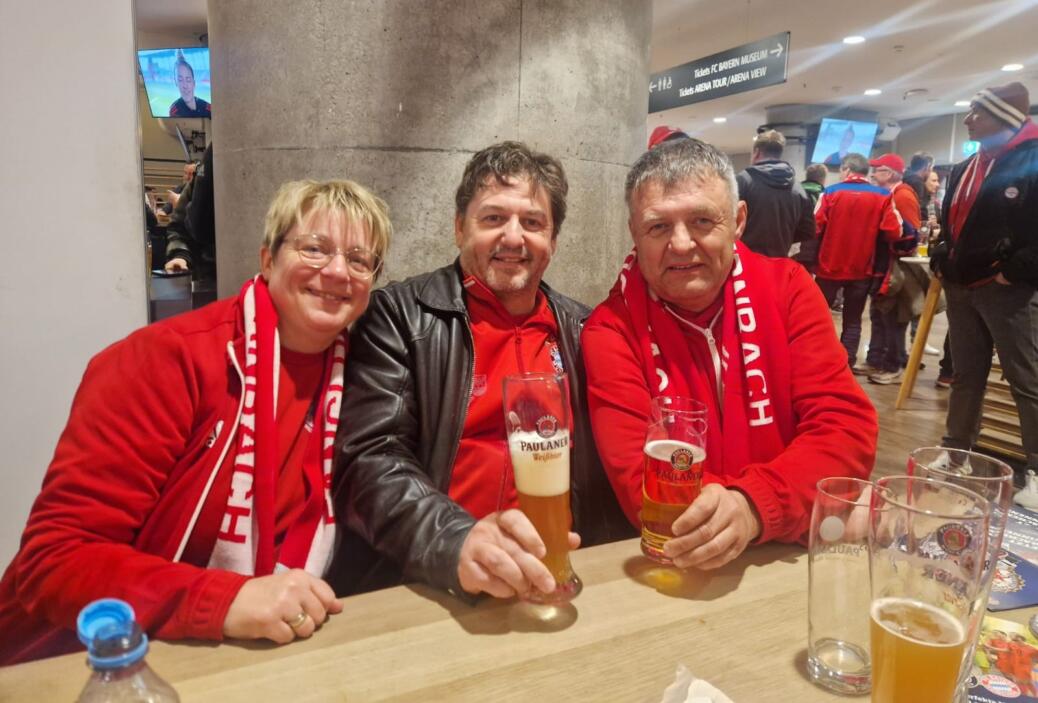 FC BAYERN  vs  FC ST. Pauli