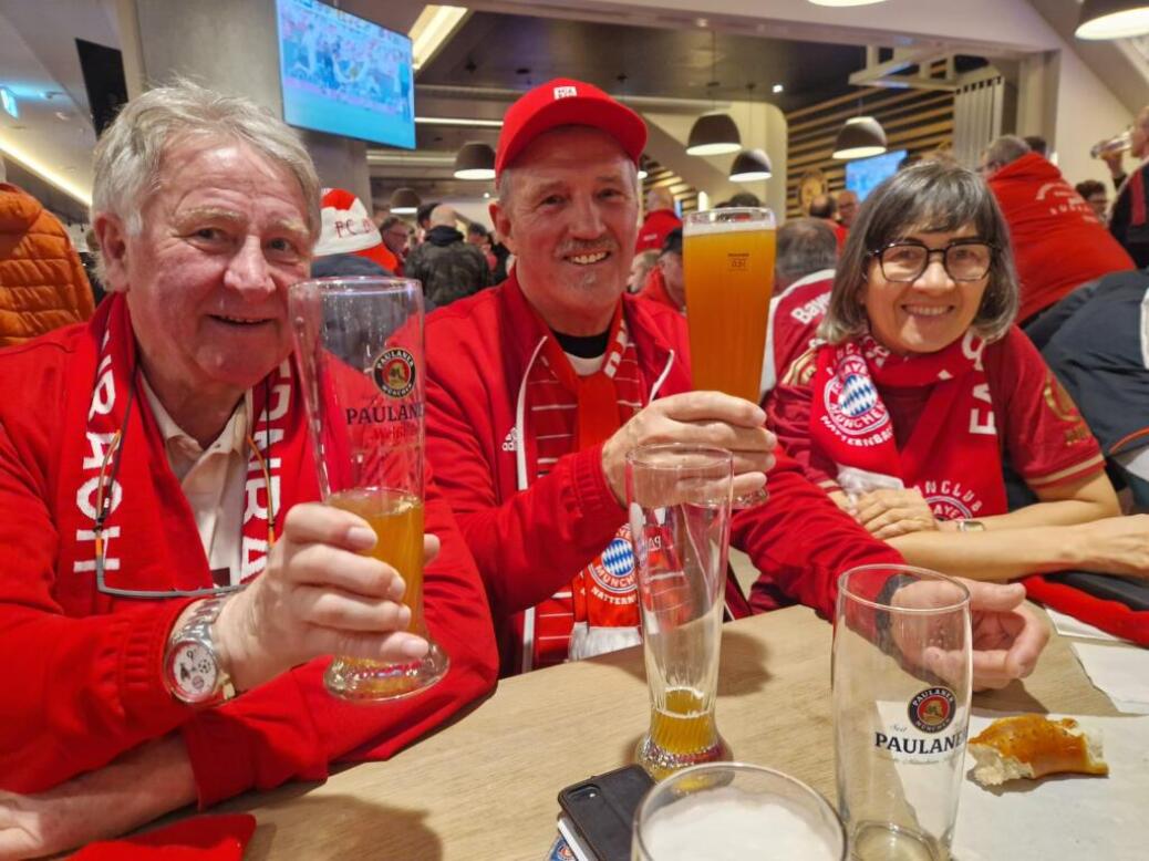 FC BAYERN  vs  FC ST. Pauli
