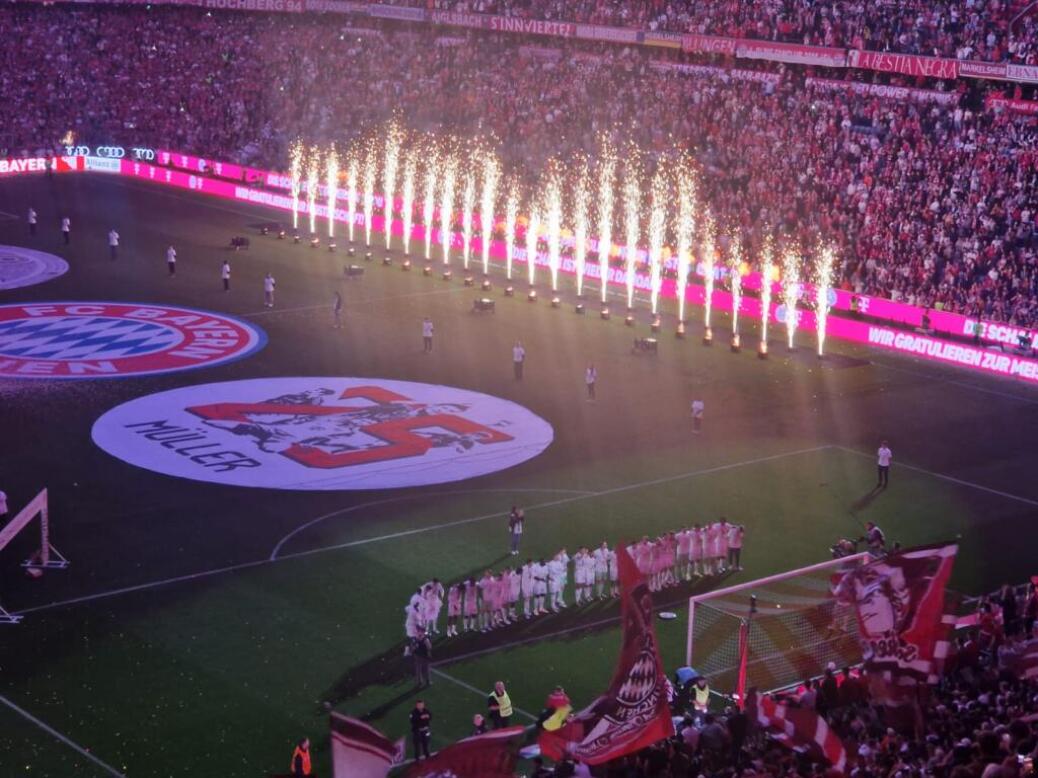 FC BAYERN  vs  Borussia M´Gladbach