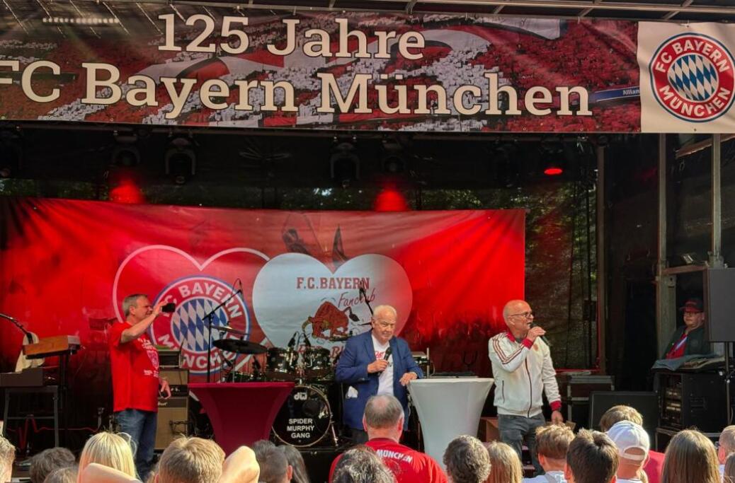 Fanclub Tag im Bayern Park