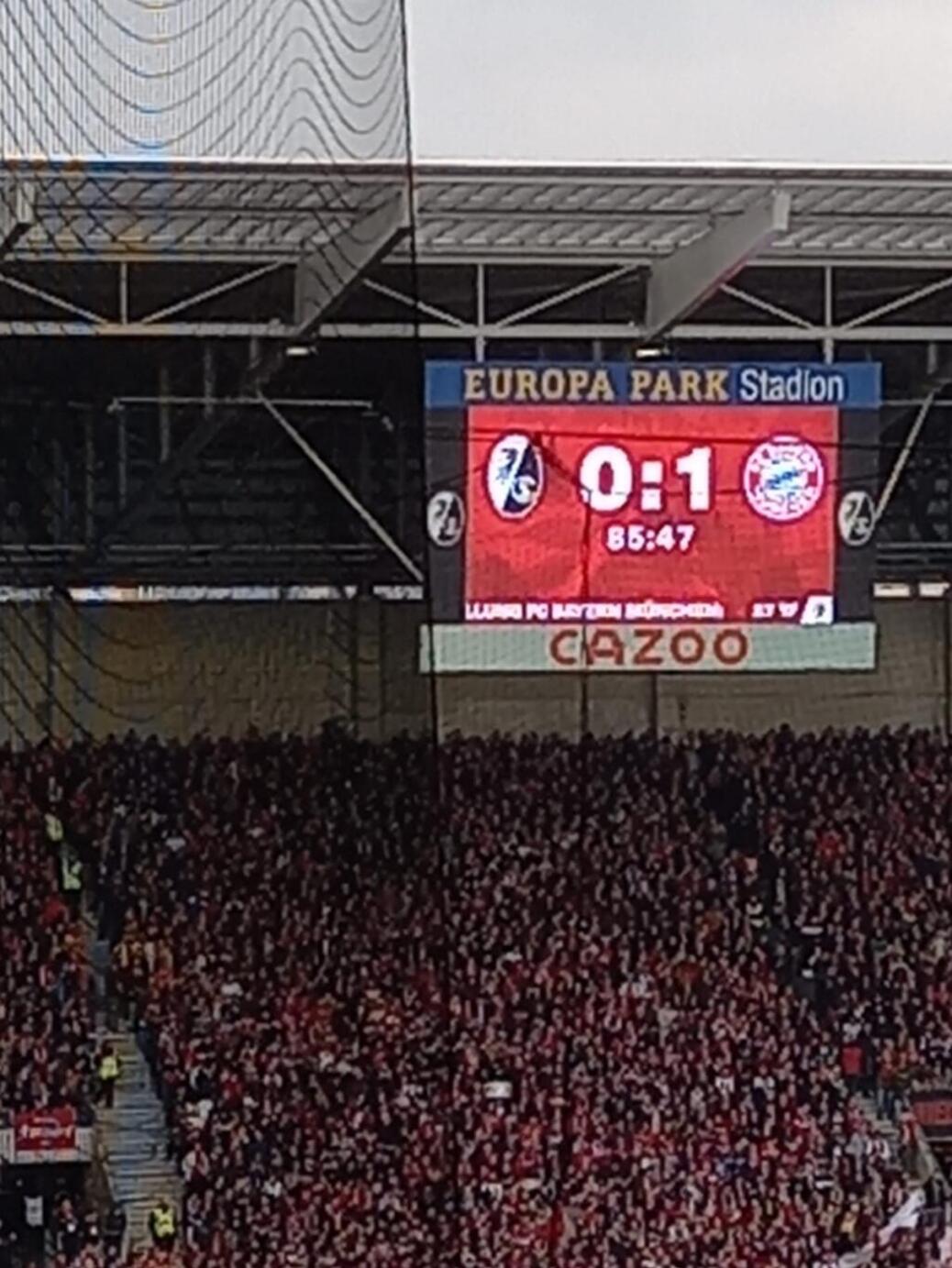 SC Freiburg  vs  FC Bayern